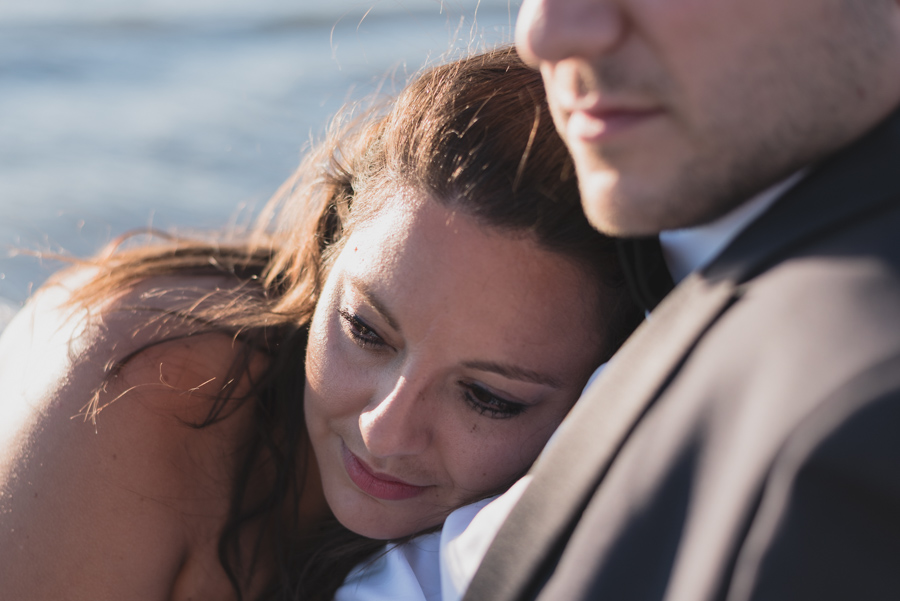 photographe aix en provence couple amoureux plage mer