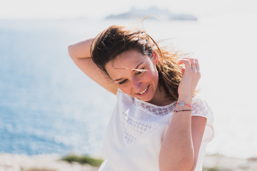 love session mer plage seance engagement mariage photographe marseille aix en provence